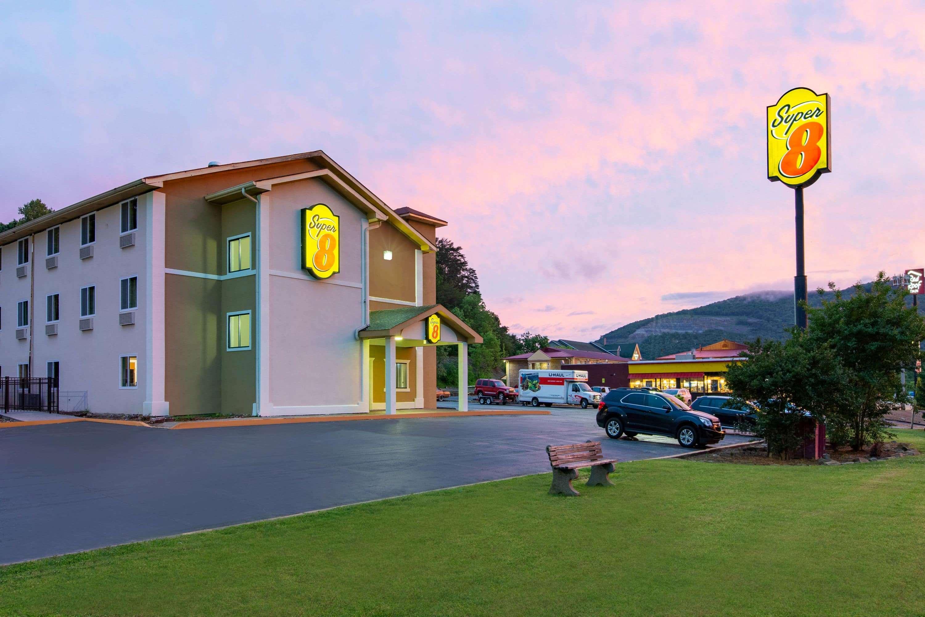 Super 8 By Wyndham Chattanooga Lookout Mountain Tn Dış mekan fotoğraf